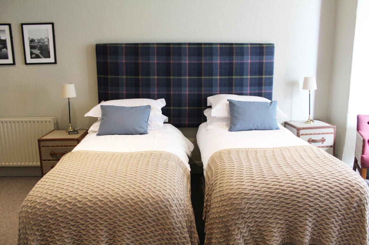 The George Hotel Castletown Luaran gambar