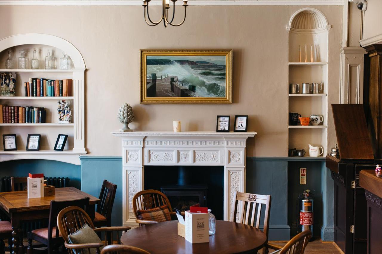 The George Hotel Castletown Luaran gambar